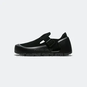 The Birkenstock Reykjavik Nubuck Leather Shoes in the Black Colorway.