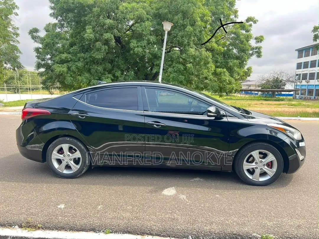 Hyundai Elantra 2016 Black