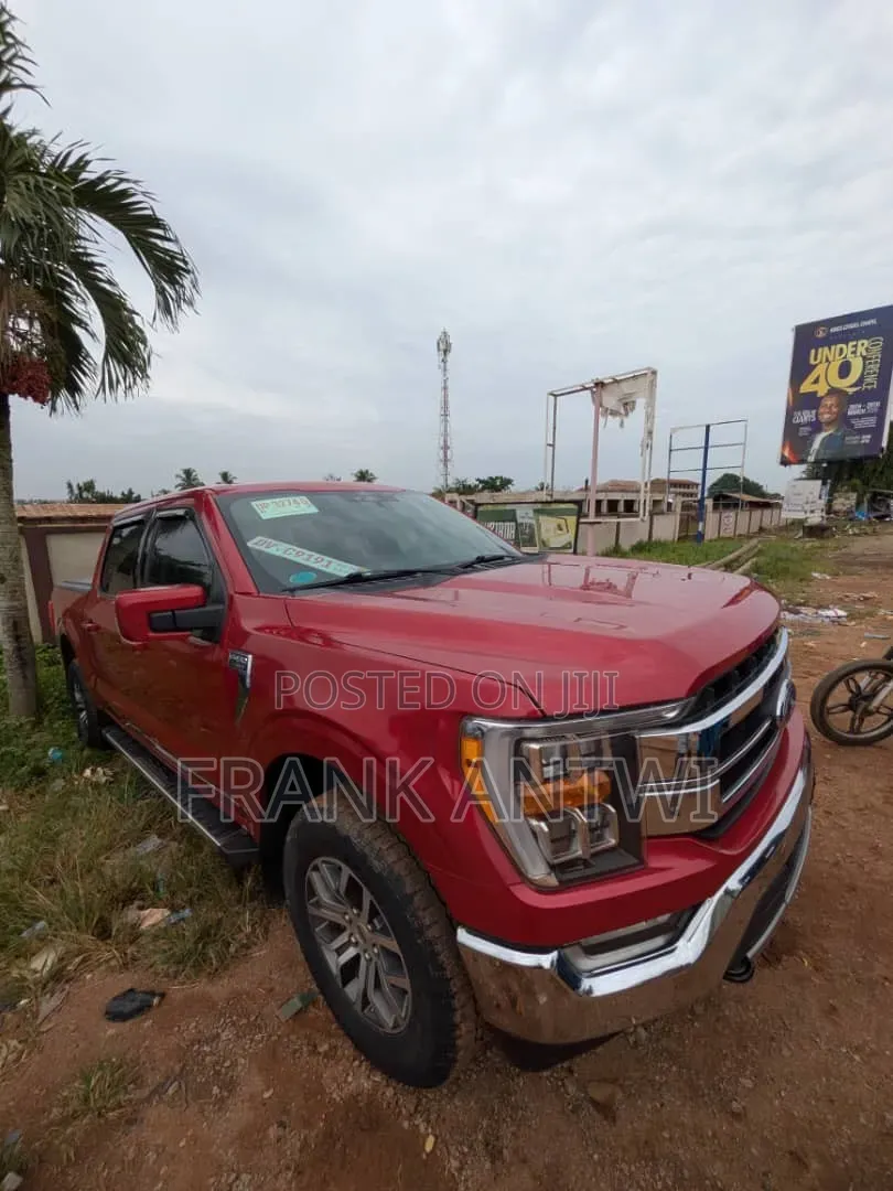 Ford F-150 LARIAT 2022 Red