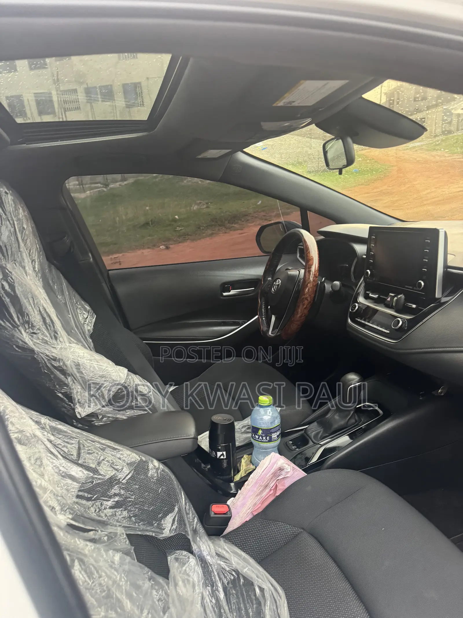 Toyota Corolla SE 2020 White