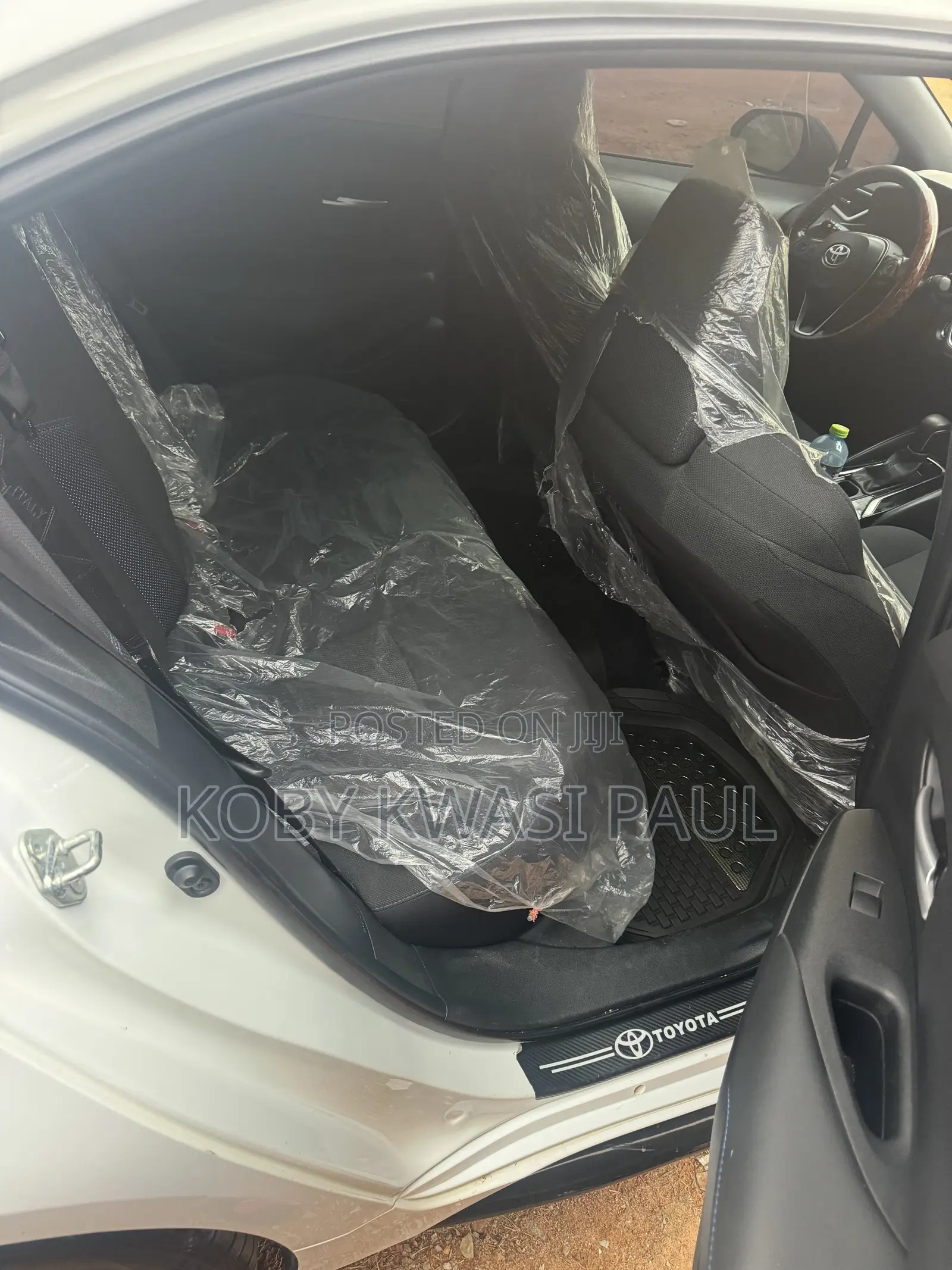 Toyota Corolla SE 2020 White