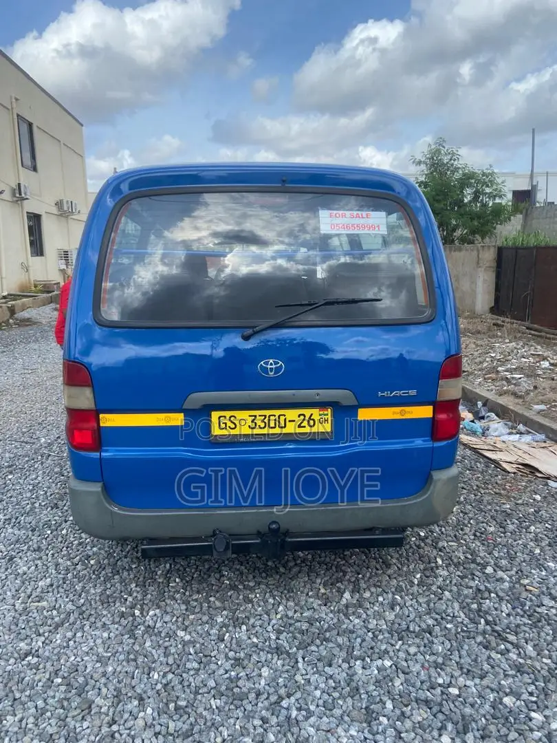 Toyota HiAce 2006 Blue