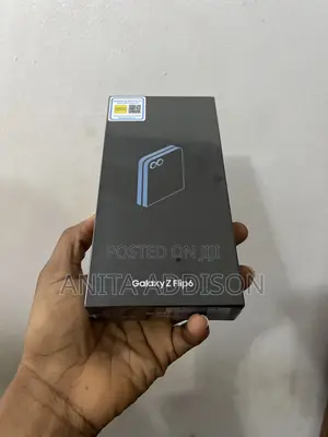 New Samsung Galaxy Z Flip6 256 GB Blue