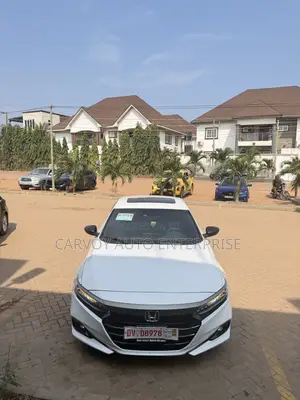 Honda Accord Sport 2.0T 2022 White