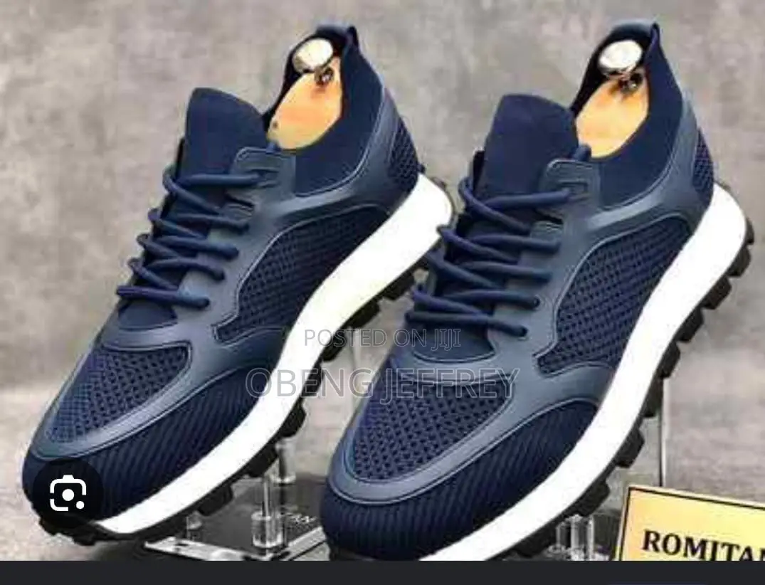 Original Bruno Renzoni in Black or Brown