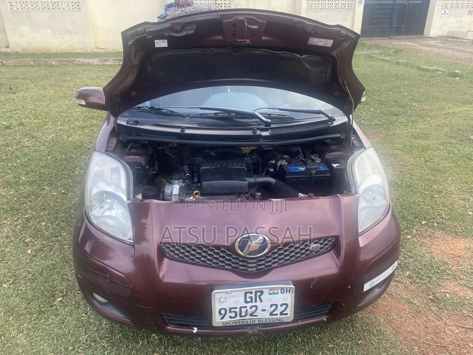 Toyota Vitz 1.3 AWD 3dr 2010 Pearl