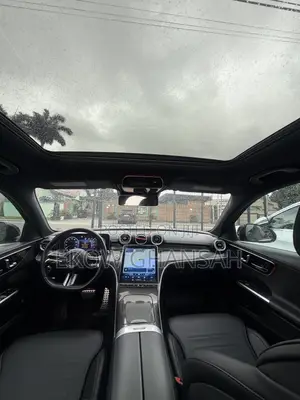 Mercedes-Benz C300 2023 White