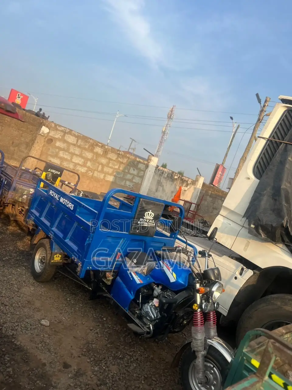 New Royal Motorcycle 2025 Blue