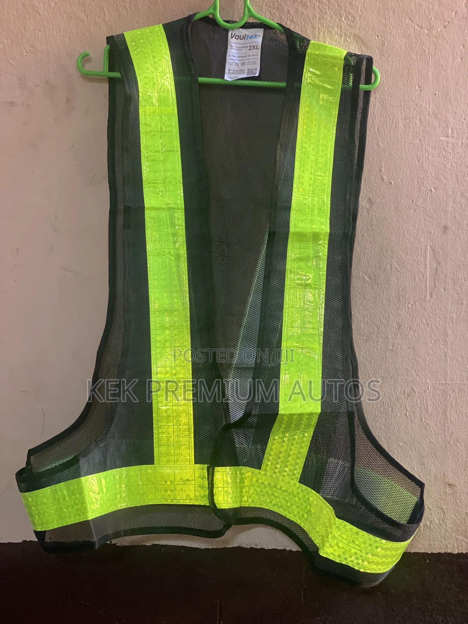 Reflective Jacket (Reflector With Pocket)
