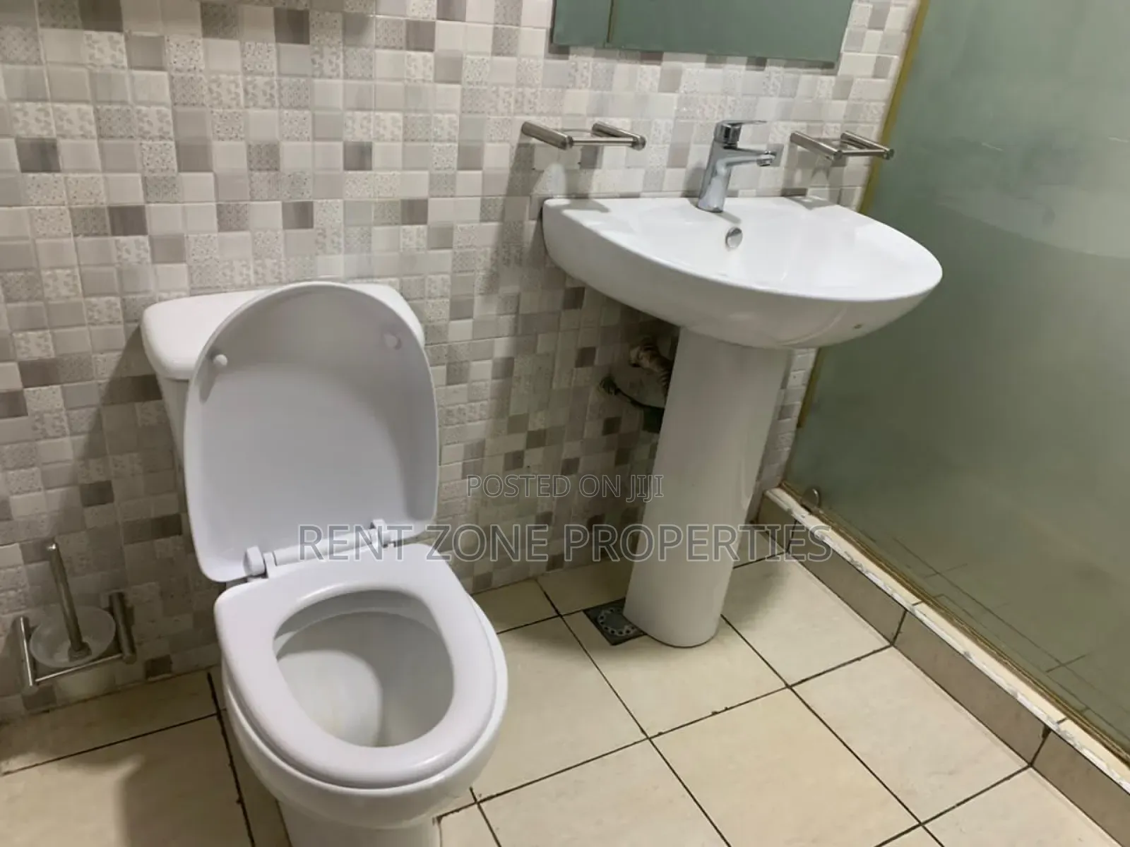 4bdrm House in Achimota for rent