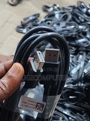 High-Quality DisplayPort to DisplayPort Cable