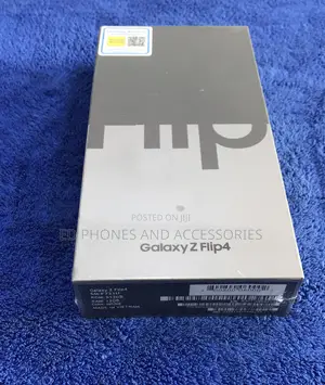 New Samsung Galaxy Z Flip4 512 GB White