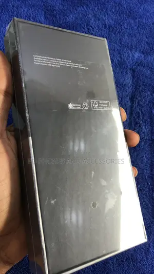 New Samsung Galaxy Z Flip4 512 GB White