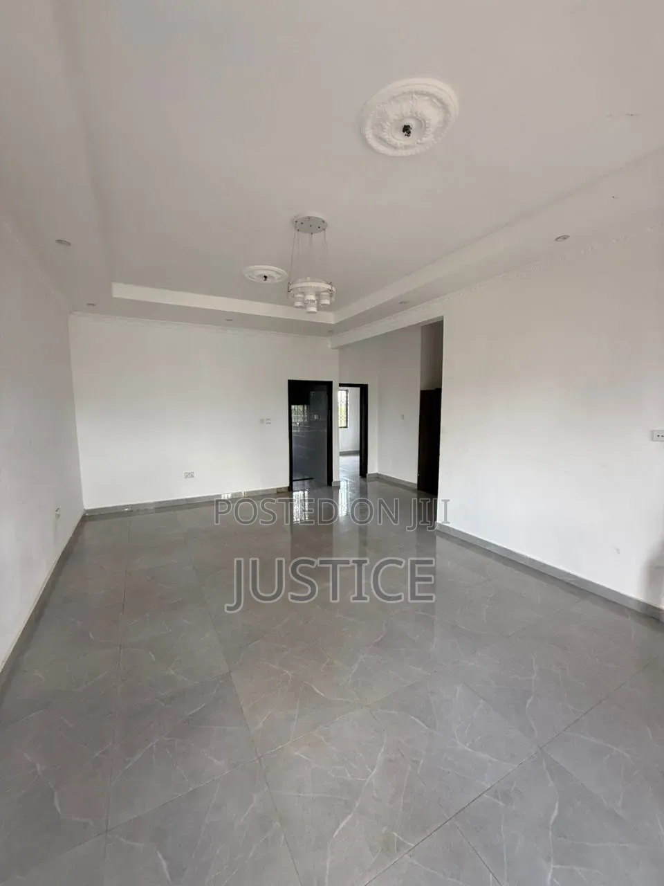 2bdrm Apartment in Ablekuma Curve, Olebu for rent