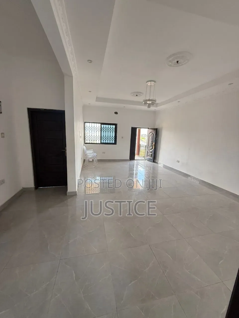 2bdrm Apartment in Ablekuma Curve, Olebu for rent