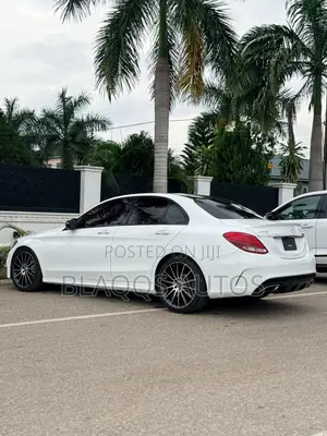 Mercedes-Benz C300 2017 White