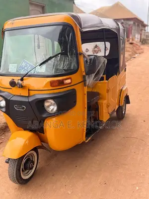 Bajaj RE 2026 Yellow