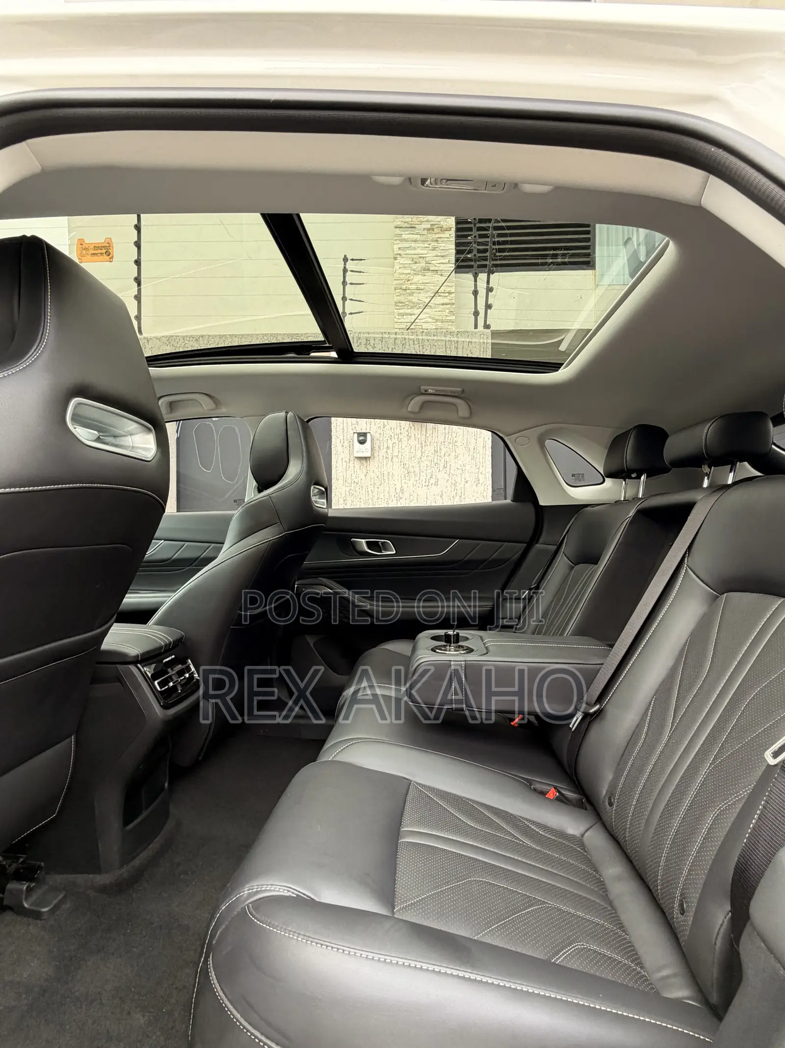 Changan UNI-K 2.0 Petrol FWD 2023 White