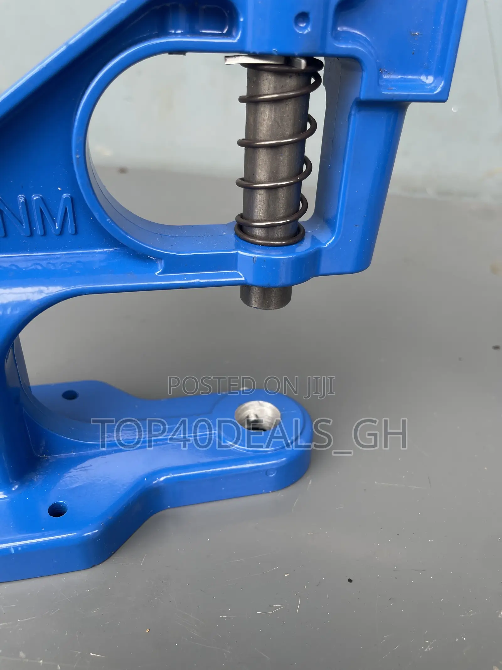 Eyelet Machine