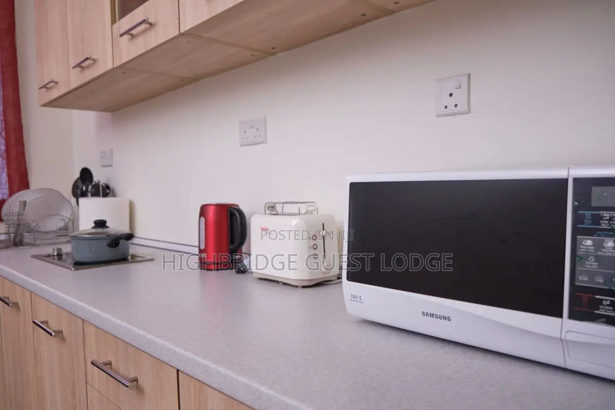 One Standard Room for Short Stay