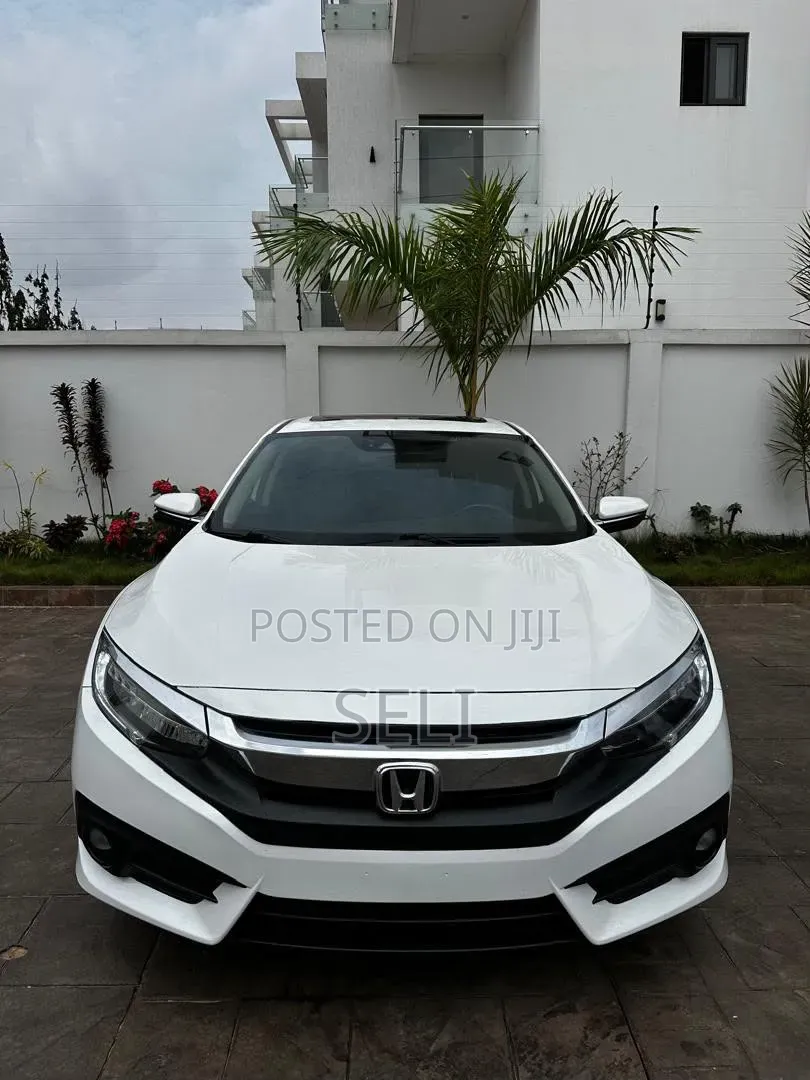 Honda Civic 2016 White
