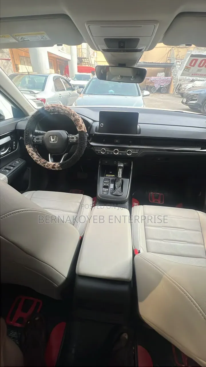 Honda CR-V 2025 White