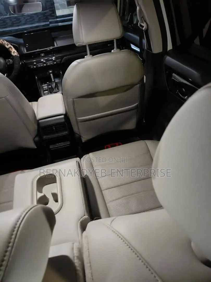 Honda CR-V 2025 White