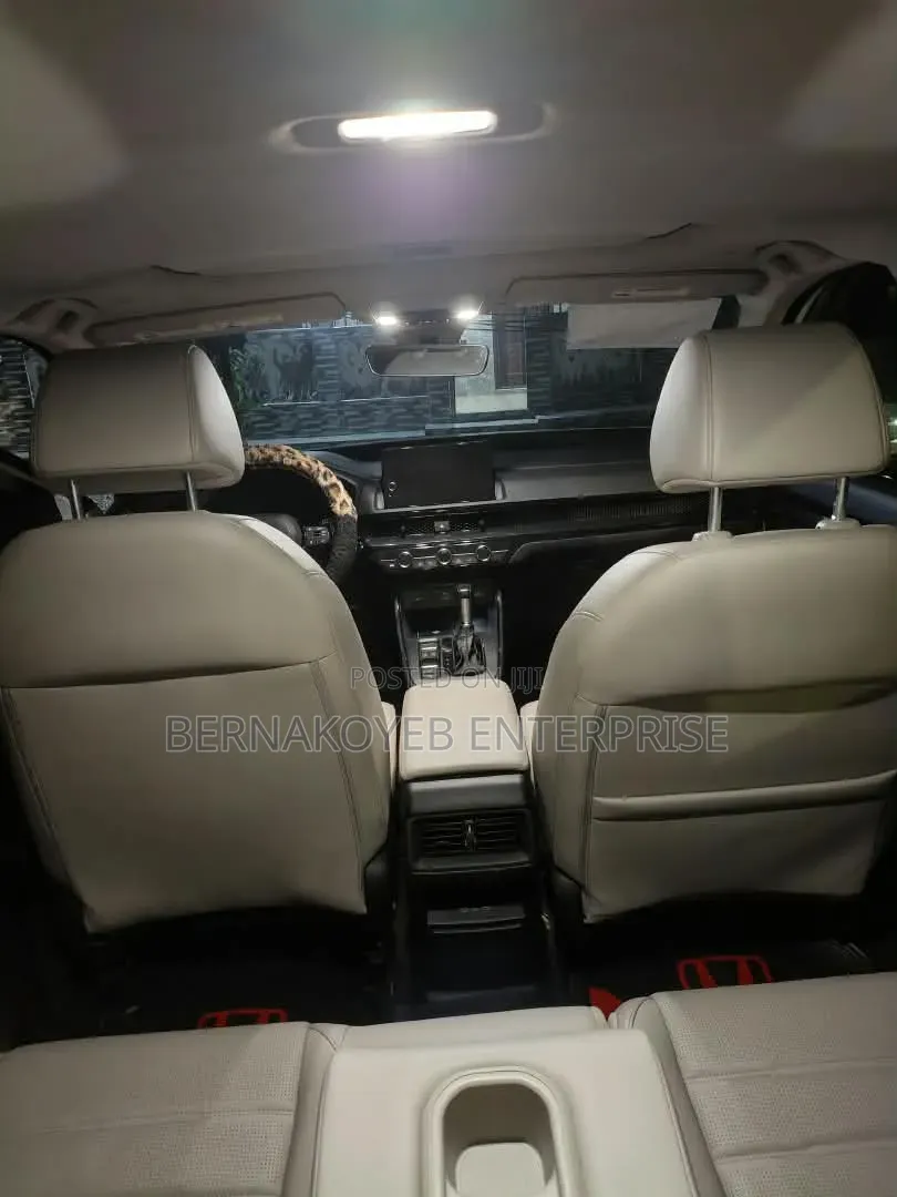 Honda CR-V 2025 White