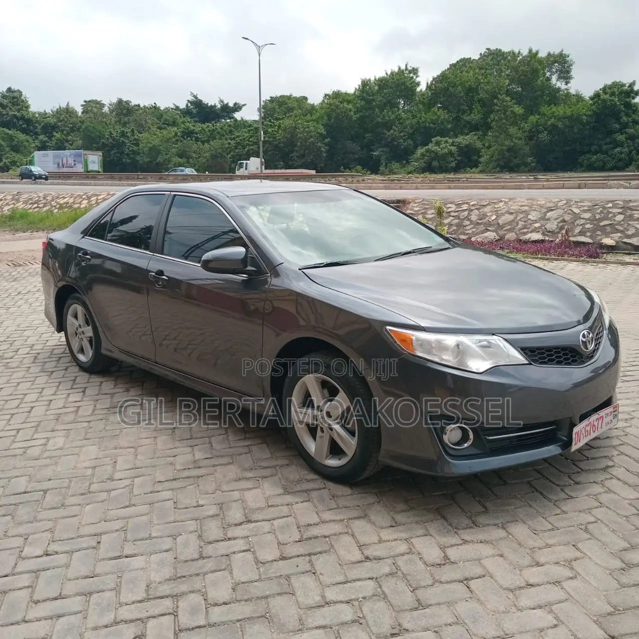 Toyota Camry 2014 Gray