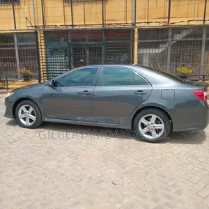 Toyota Camry 2014 Gray