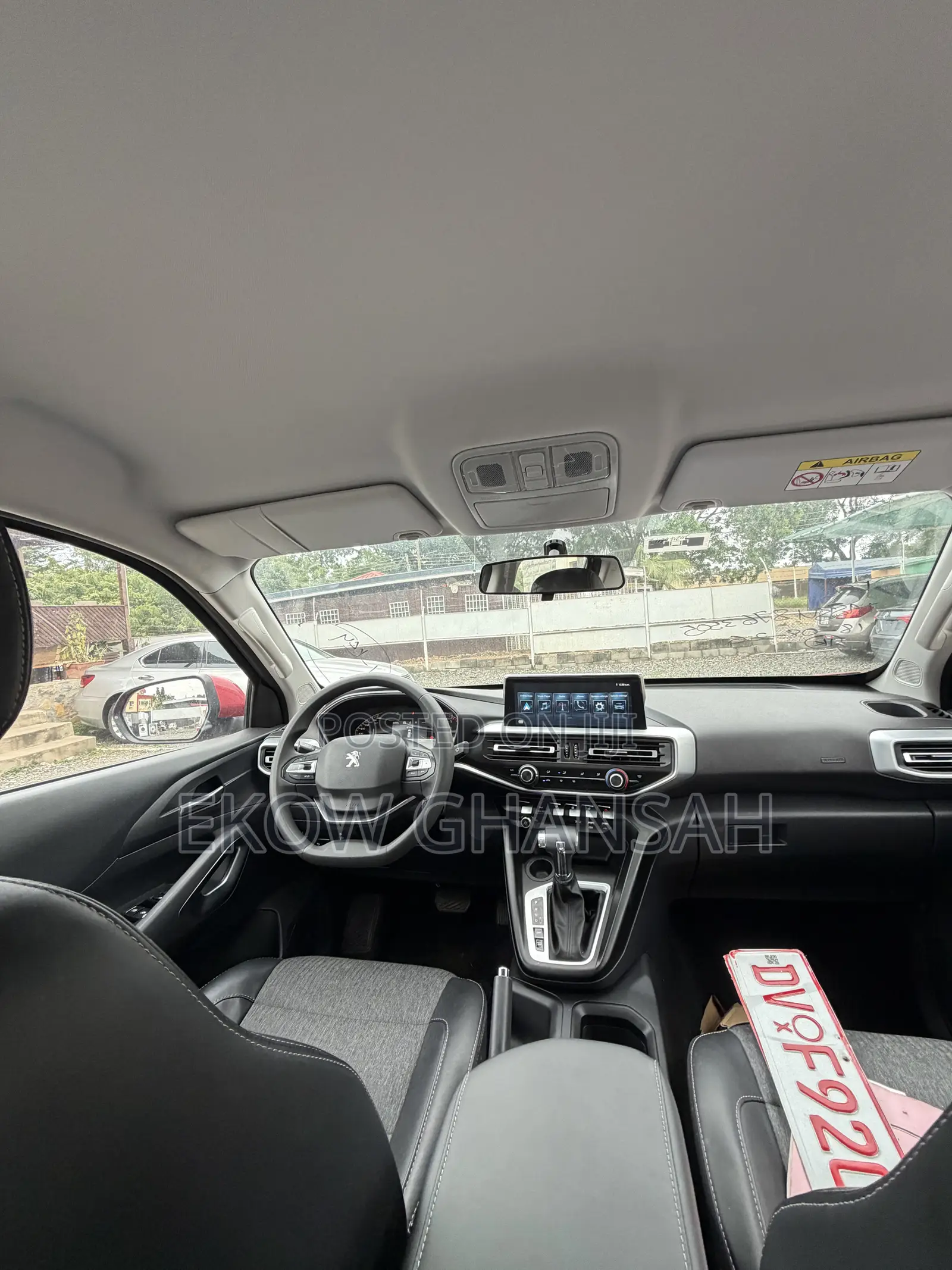 New Peugeot Landtrek 2024 Red
