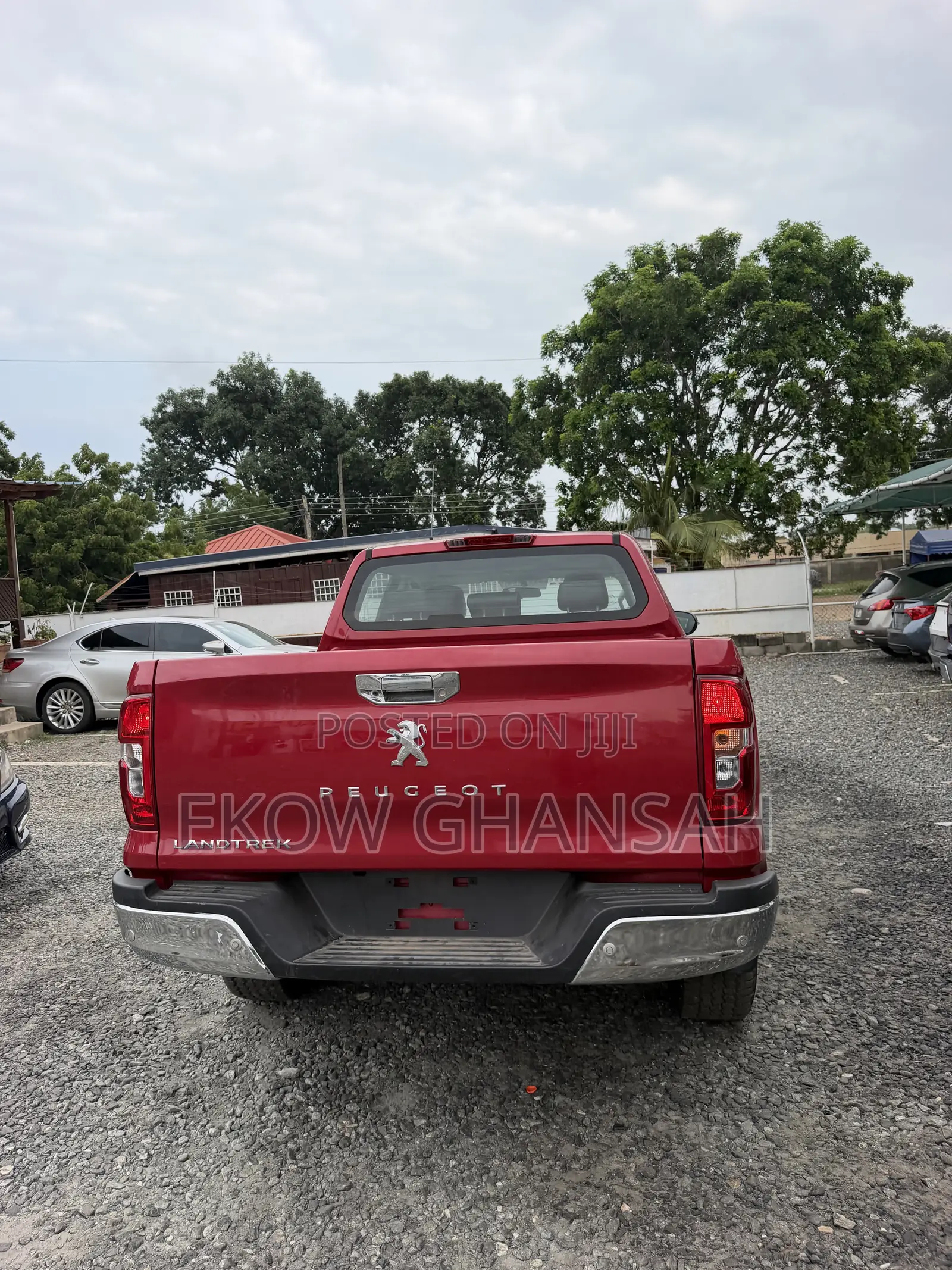 New Peugeot Landtrek 2024 Red