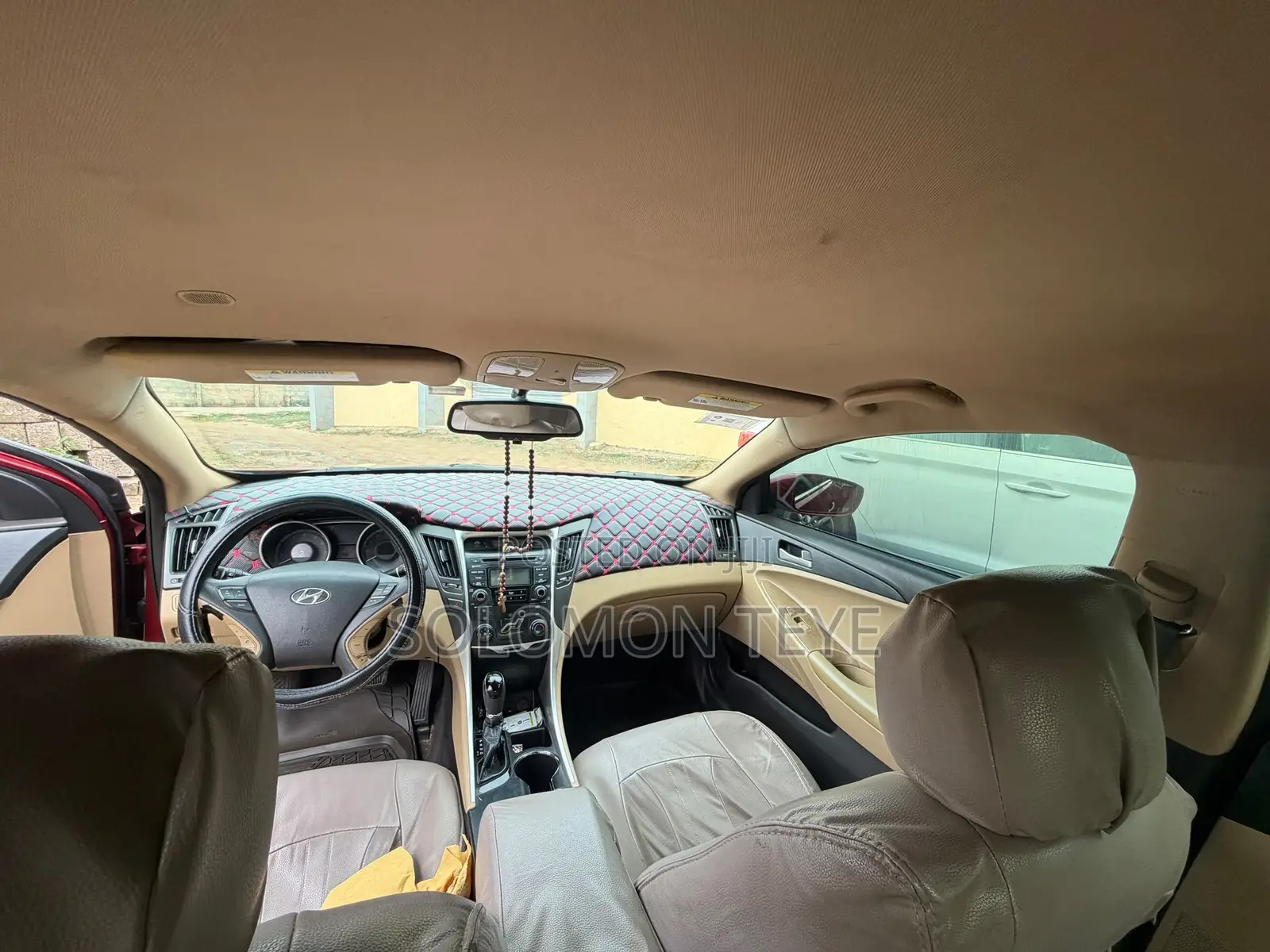 Hyundai Sonata SE Sedan FWD (2.4L 4cyl 6A) 2013 Yellow
