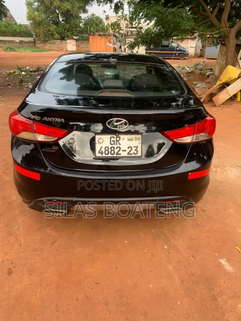 Hyundai Elantra Limited 4dr Sedan (1.8L 4cyl 6A) 2015 Black