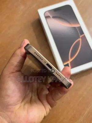 Apple iPhone 16 Pro Max 256 GB Gold