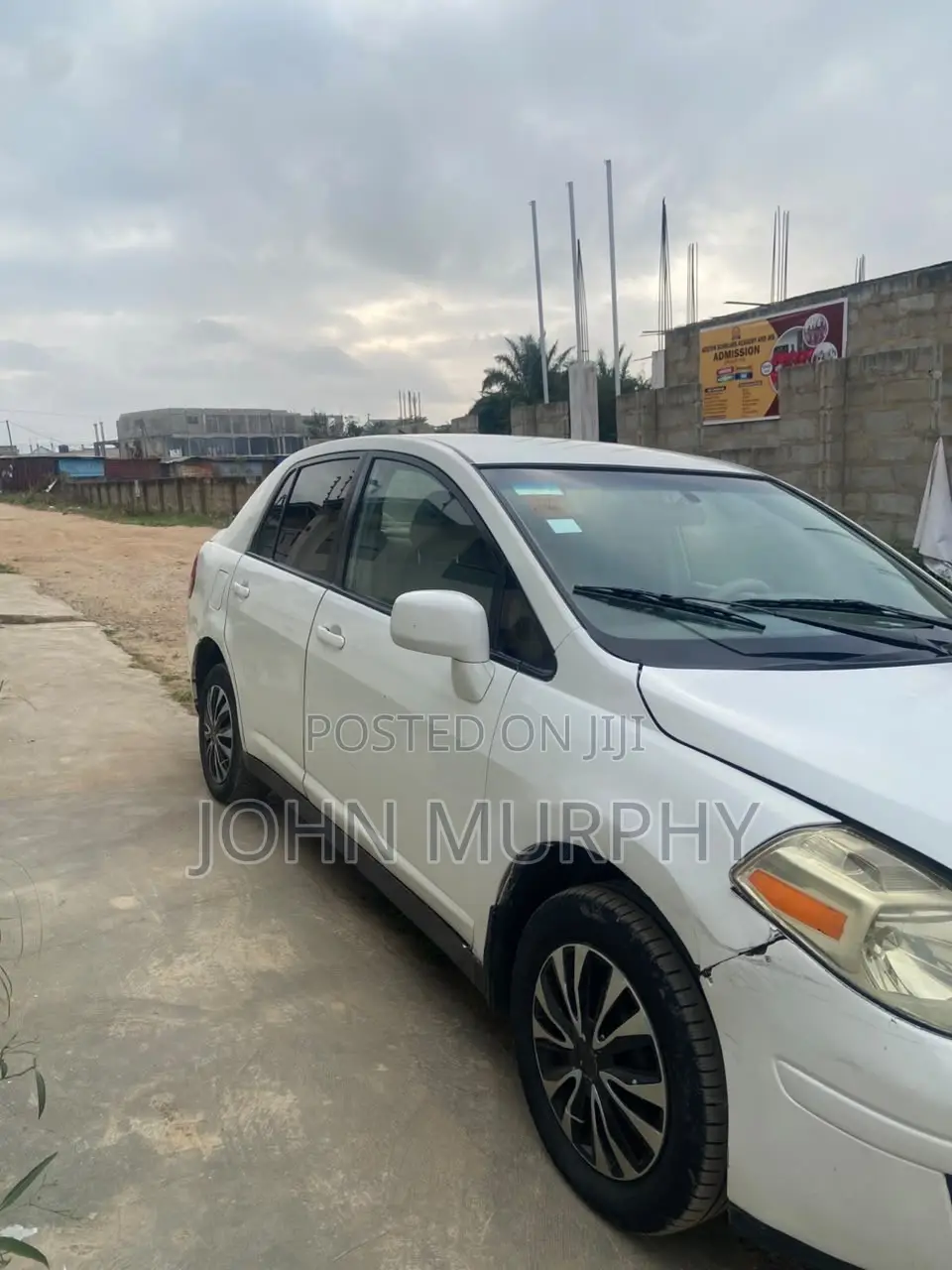Nissan Versa 2010 White