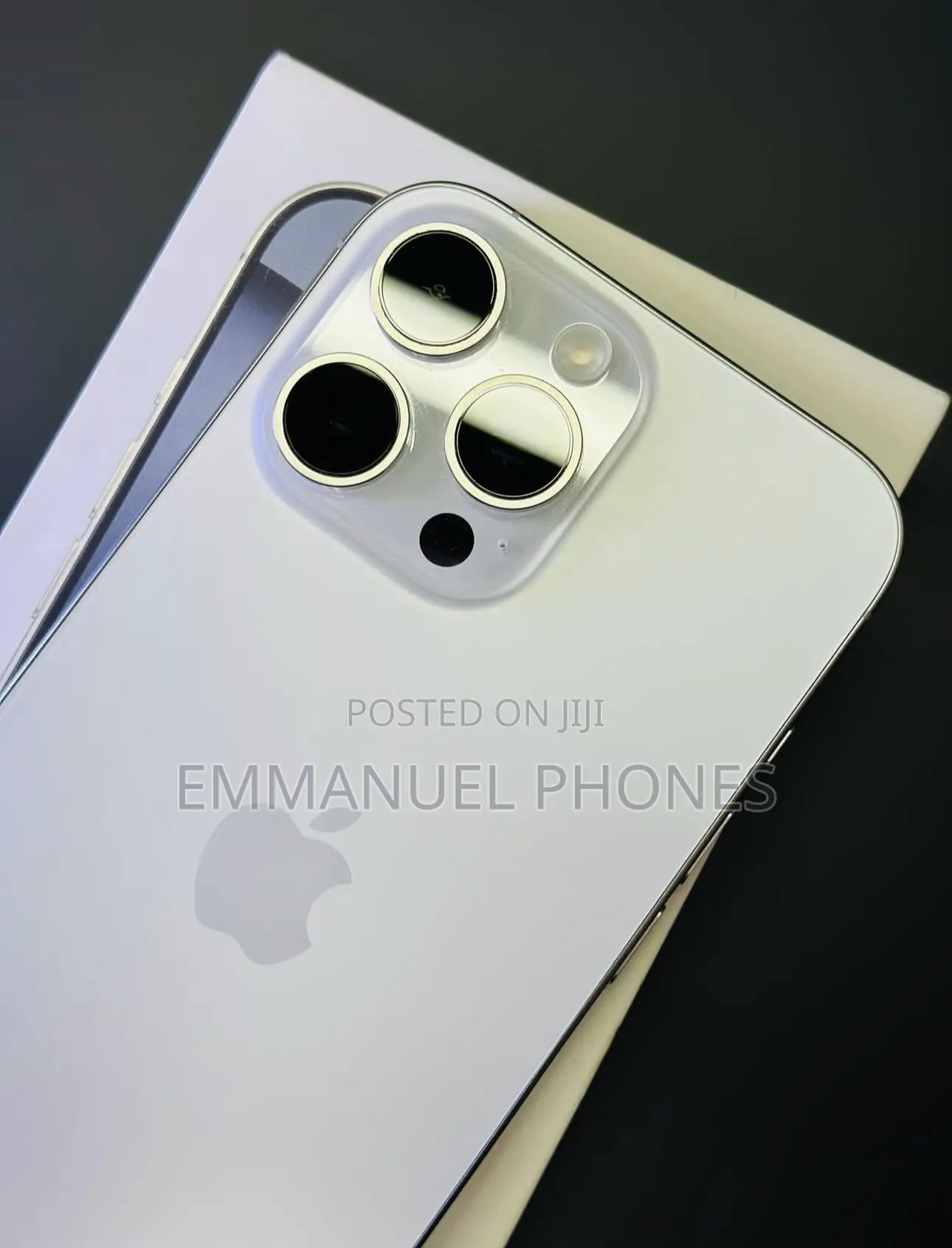 New Apple iPhone 16 Pro Max 1 TB Silver