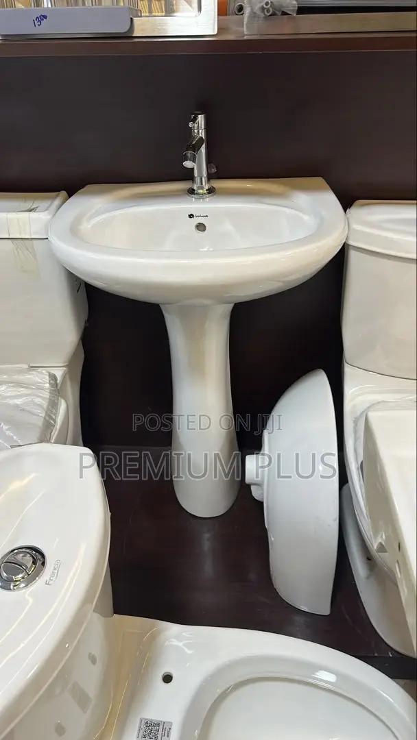 Uk Wholesale Water Closet With Basin