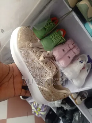 Ladies & Gents Footwear & Bags