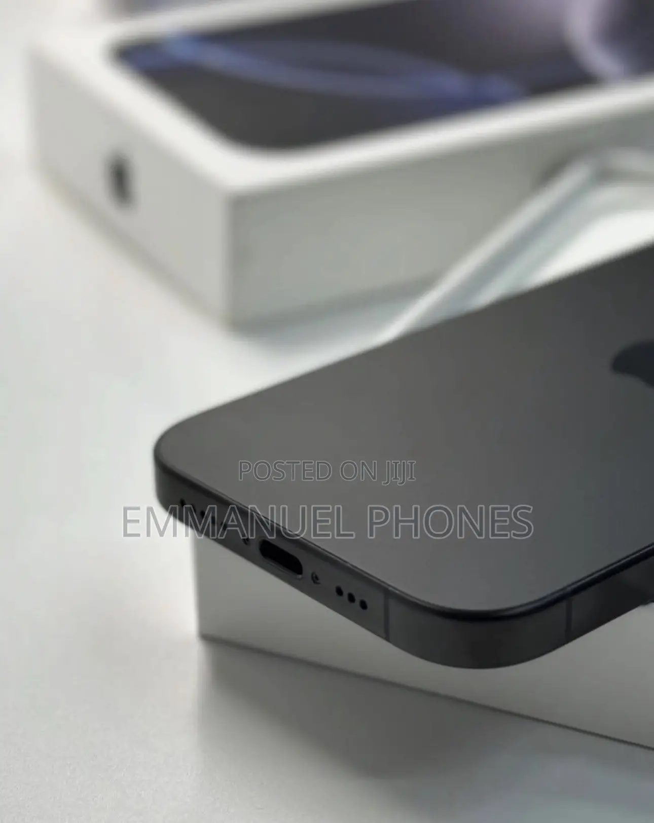 New Apple iPhone 16 Pro Max 1 TB Black