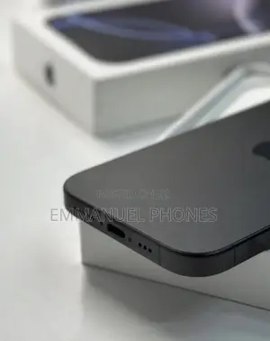 New Apple iPhone 16 Pro Max 1 TB Black