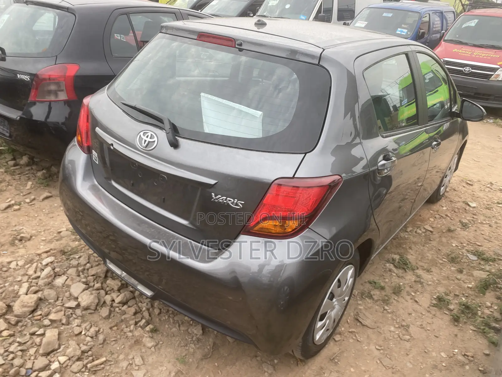 Toyota Yaris 2018 Green