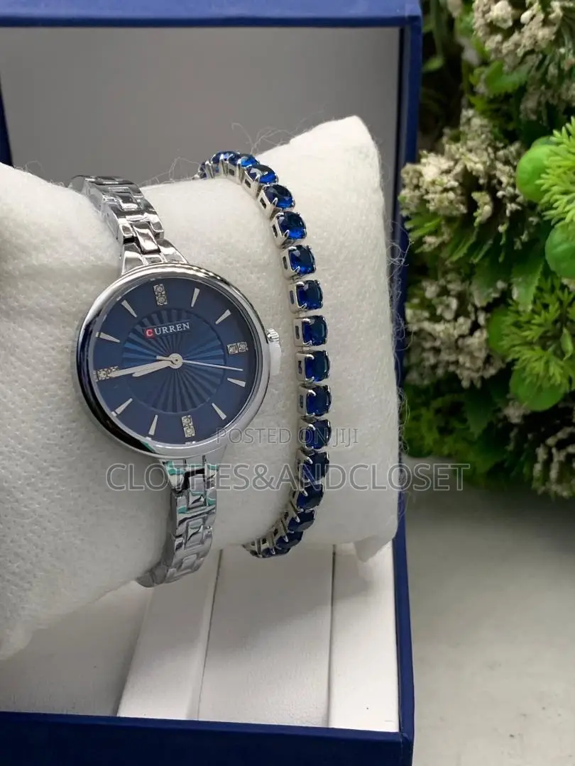 Curren 9041 Women's Analog Quartz Watch in Silver and Bracelet