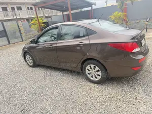 Hyundai Accent 2014 Brown