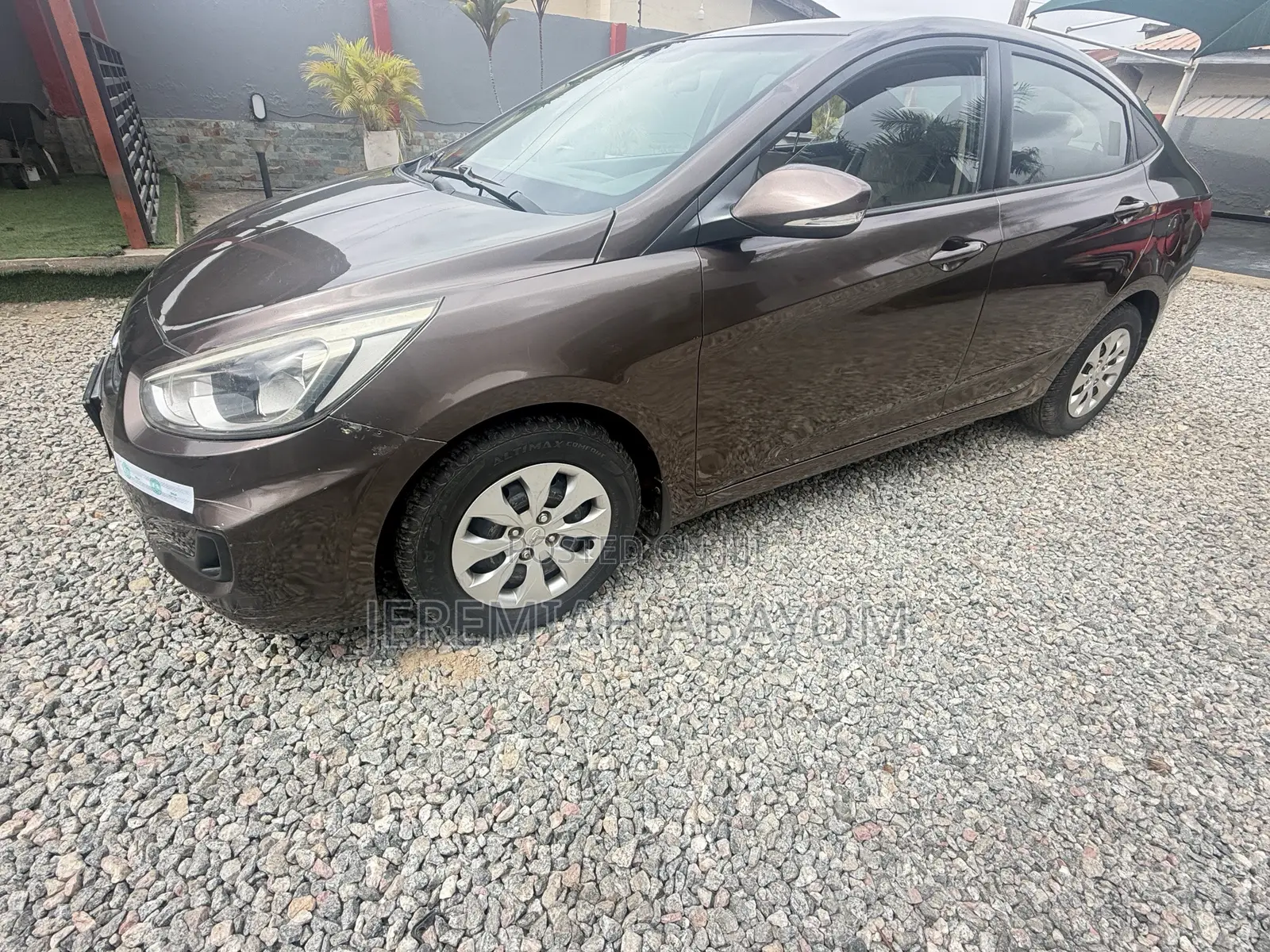 Hyundai Accent 2014 Brown