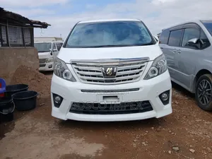 Toyota Alphard 2014 White