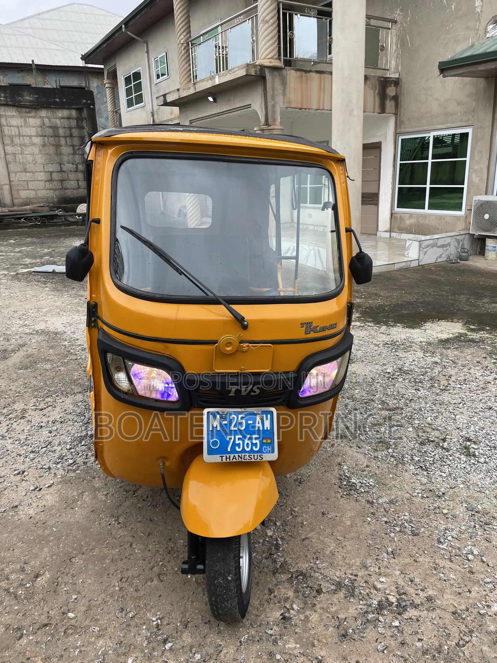 TVS King Deluxe Plus iTouch Start 2025 Yellow