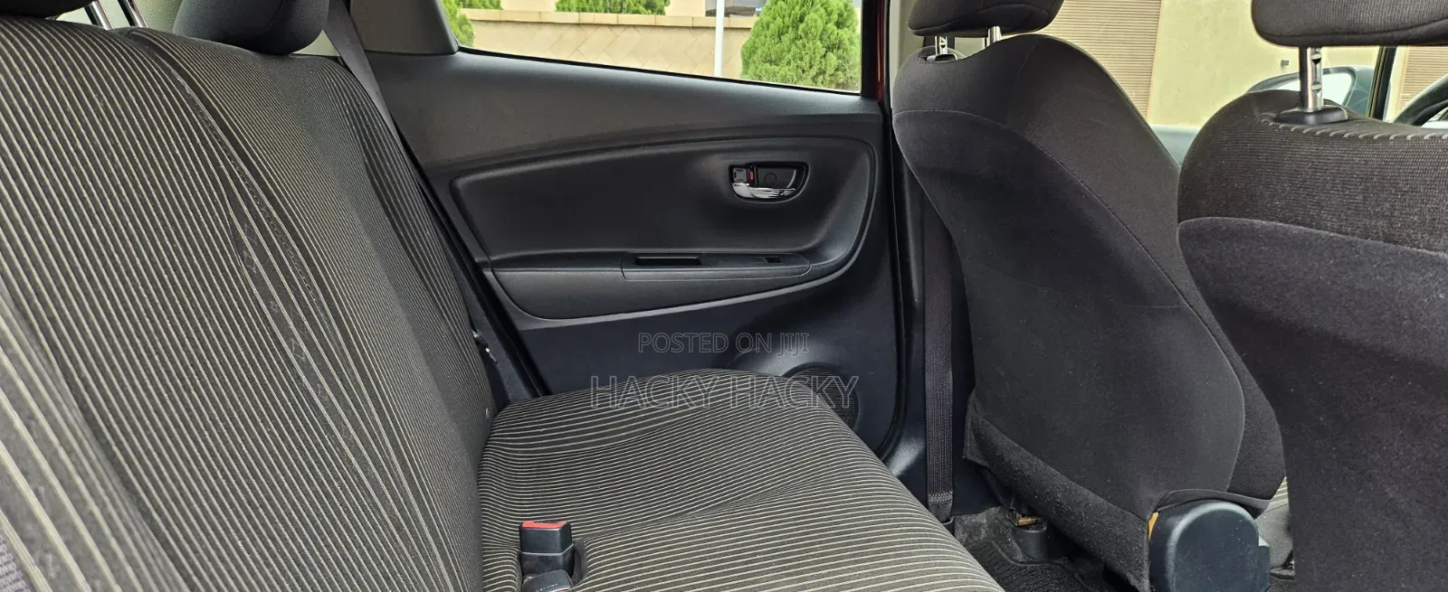 Toyota Vitz 2015 Brown