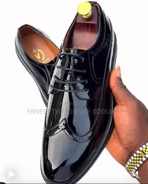 Men Classic Shoes