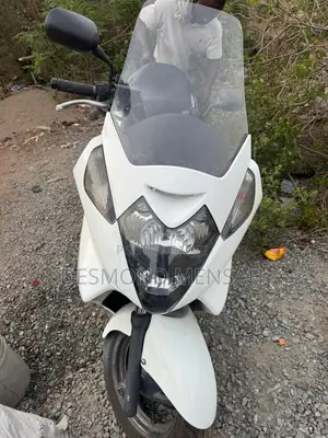 Honda 2003 White